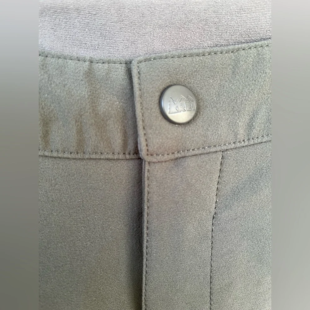 REI Co-Op Trailmade Hiking Pant, Dk Olive Green, Women’s Size 10 - Picture 8 of 17